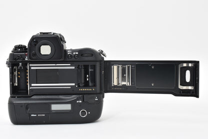 Nikon F5 ボディ 元箱付き #7734 12